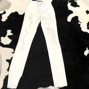 Skinny white denim